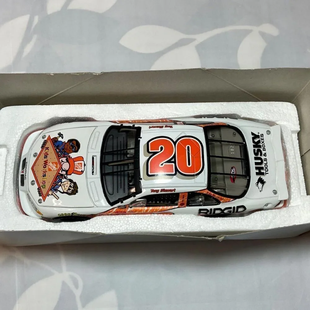 Tony Stewart #20 Home Depot/Kids Workshop 2000 Pontiac Grand Prix Coin Bank RCCA